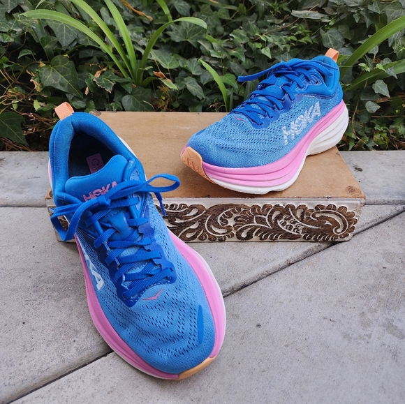 Hoka Bondi One One 8 Athletic Shoes - Picture 10 of 10